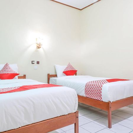 OYO 1654 Maha Bharata Kuta Inn Legian  Bagian luar foto