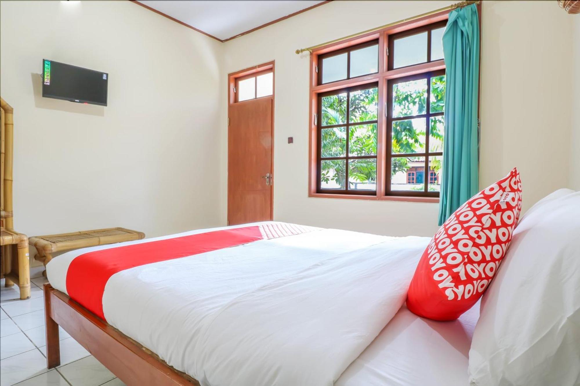 OYO 1654 Maha Bharata Kuta Inn Legian  Bagian luar foto